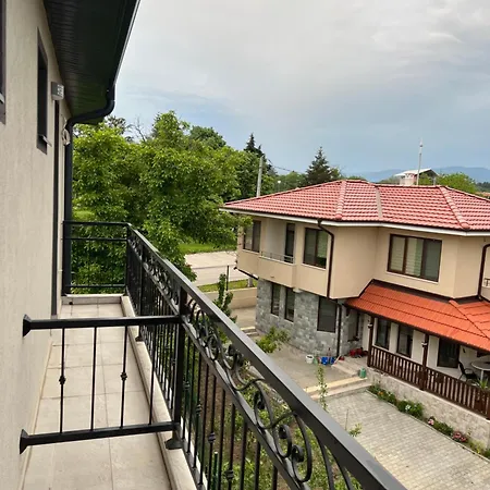 Apartmán луксозни дарис-free Parking