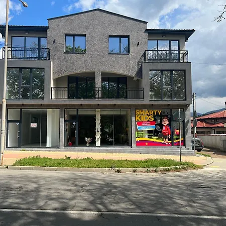 Apartmán луксозни дарис-free Parking Kazanlŭk