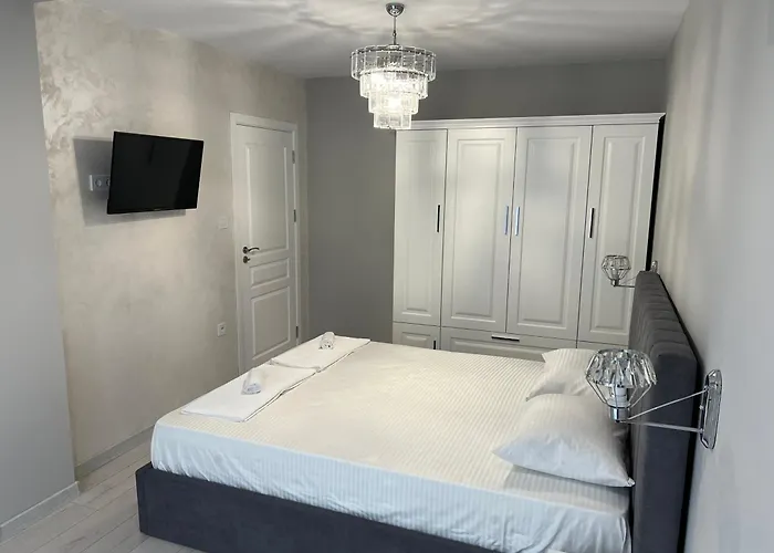 луксозни дарис-free Parking アパート