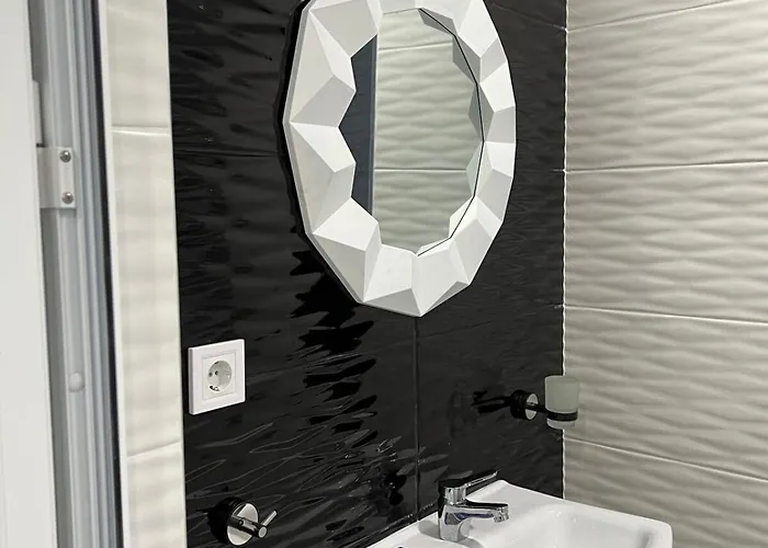 луксозни дарис-free Parking カザンラク