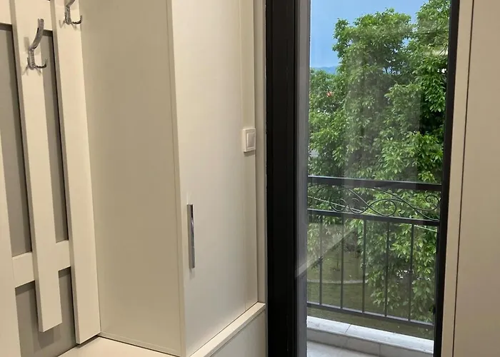 アパート луксозни дарис-free Parking カザンラク