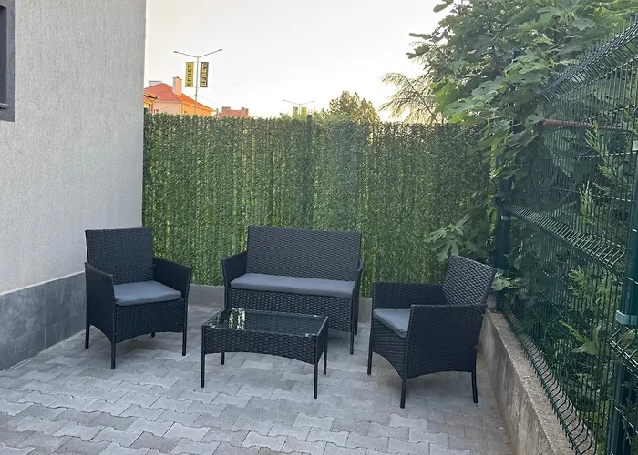 луксозни дарис-free Parking アパート